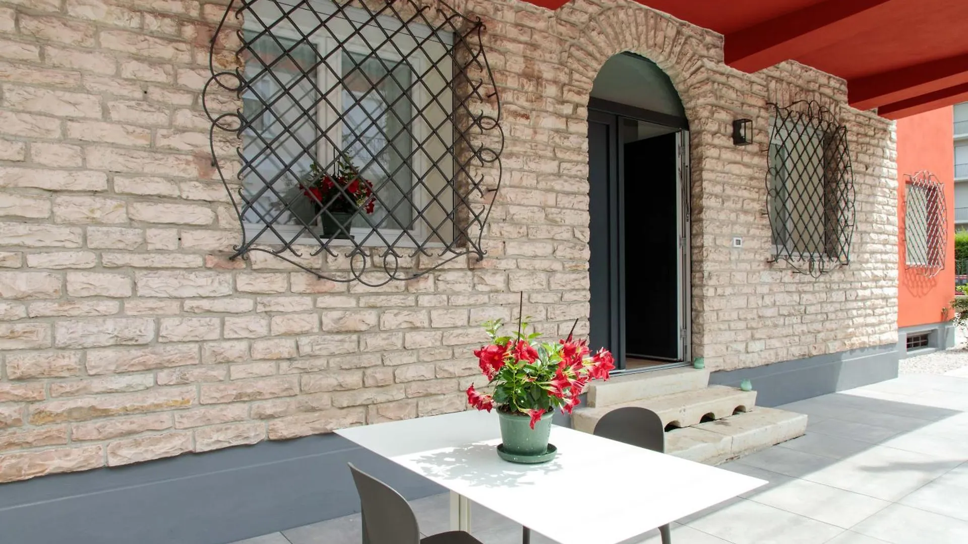 Apartment Antica Pusterla Maison De Charme Vicenza Italy